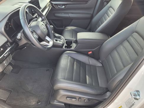 Used 2025 Honda CR-V EX-L image 13