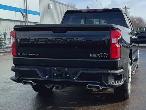 Certified 2022 Chevrolet Silverado 1500 High Country w/ High Country Premium Package image 3