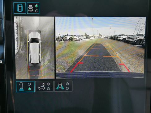 New 2026 GMC Yukon XL Denali w/ Sun & Power Step Package image 10