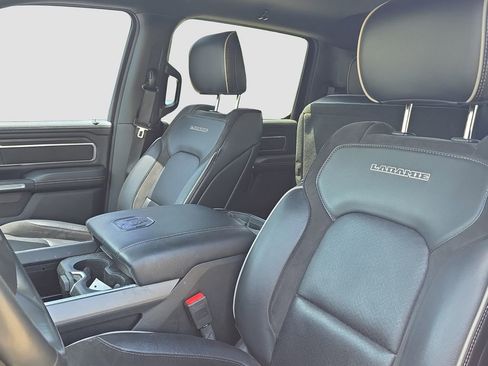 Used 2023 RAM 1500 Laramie AWD/4WD image 12