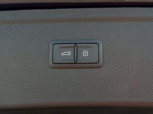 Used 2023 Audi Q5 2.0T Prestige image 17