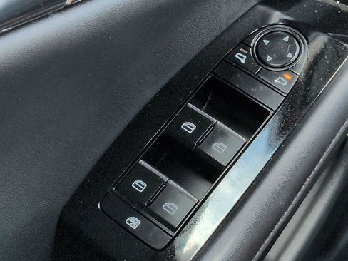 Certified 2025 MAZDA MAZDA3 Hatchback w/ Appearance Package image 22