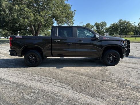 Used 2020 Chevrolet Silverado 1500 Custom Trail Boss w/ Custom Convenience Package image 5