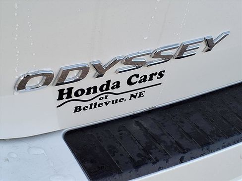 New 2026 Honda Odyssey Touring image 5