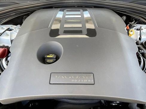 New 2026 Jaguar F-PACE R-Dynamic S image 13