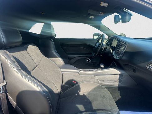 Certified 2021 Dodge Challenger R/T w/ Plus Package image 25