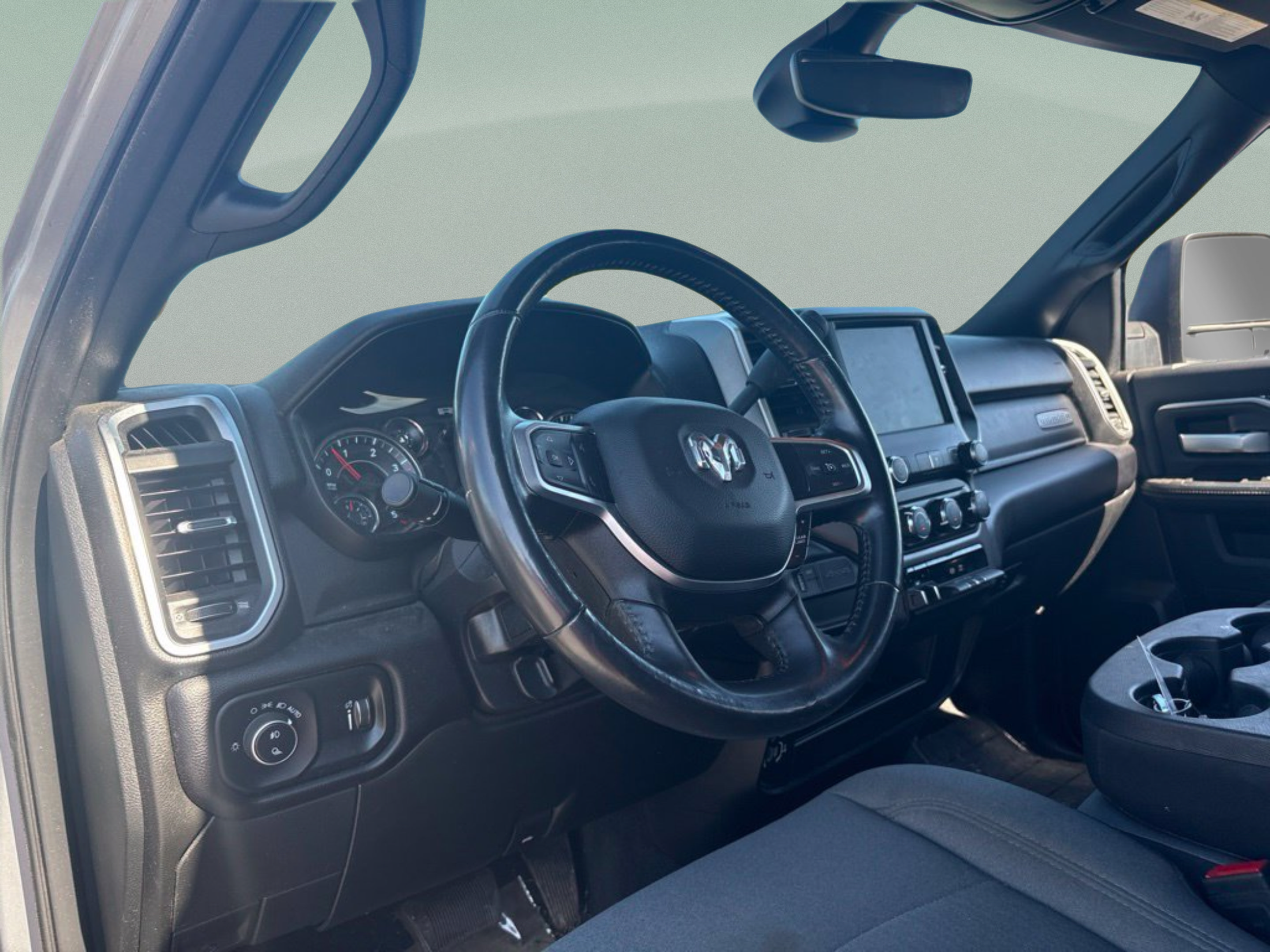 Used 2024 RAM 2500 Big Horn AWD/4WD image 24