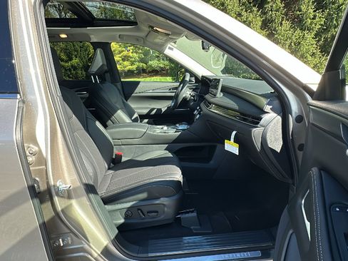 New 2026 INFINITI QX60 Luxe w/ Cargo Package image 9