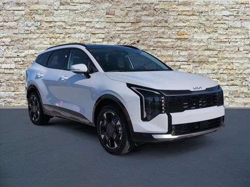 New 2026 Kia Sportage SX image 2