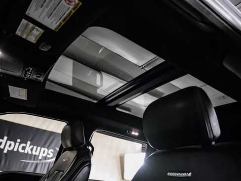 Used 2019 Ford F250 Platinum w/ Platinum Ultimate Package image 27