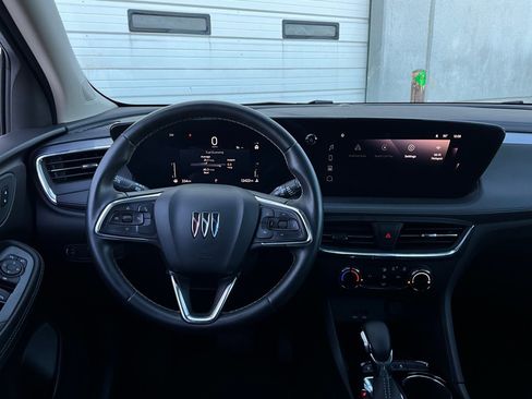 Used 2025 Buick Encore GX Preferred image 12