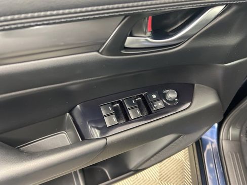 Used 2021 MAZDA CX-5 Touring image 13