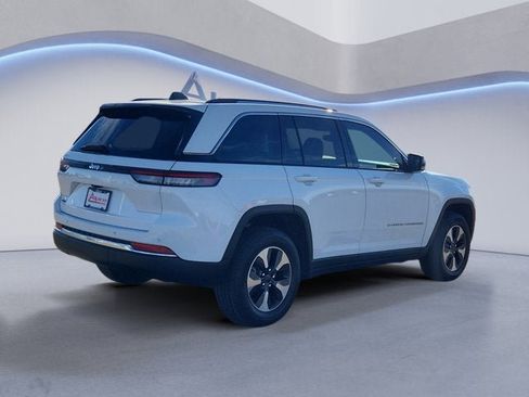 Used 2024 Jeep Grand Cherokee Limited 4xe w/ Trailer Tow Package image 5