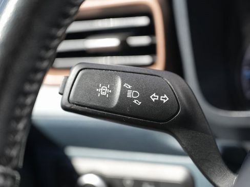 Used 2022 Ford Maverick Lariat w/ Lariat Luxury Package image 43