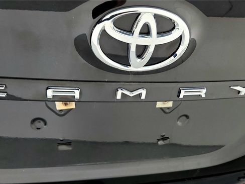 Used 2023 Toyota Camry XSE w/ Cold Weather Package image 13