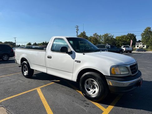 Used 2001 Ford F150 2WD Regular Cab image 4