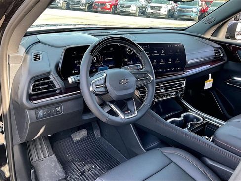 New 2026 Chevrolet Traverse Z71 w/ Enhanced Driving Package image 6