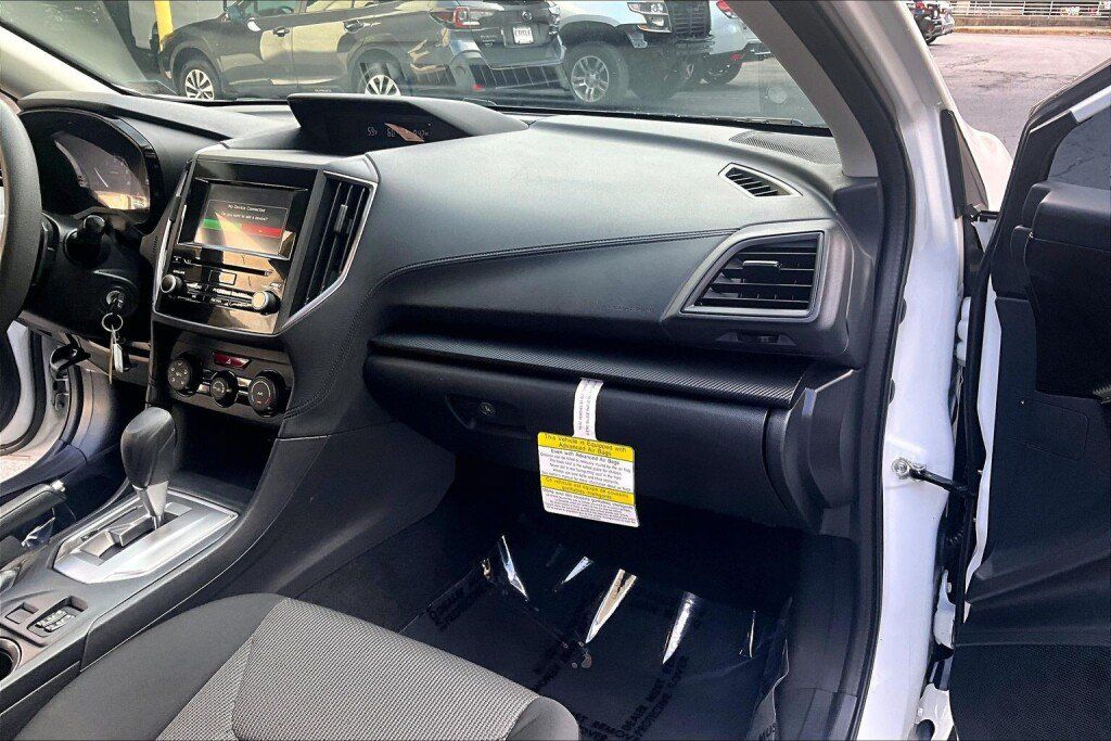 Used 2022 Subaru Impreza 2.0i Premium AWD/4WD image 11