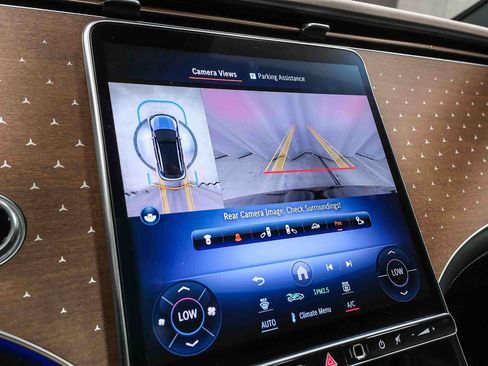 Certified 2023 Mercedes-Benz EQE 350+ 4MATIC SUV image 31