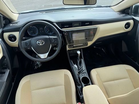 Used 2019 Toyota Corolla LE FWD image 5
