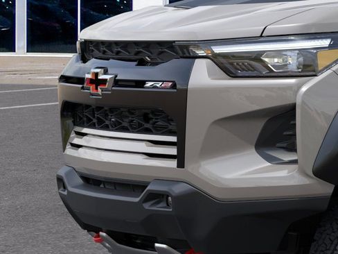 New 2026 Chevrolet Colorado ZR2 w/ Technology Package AWD/4WD image 14