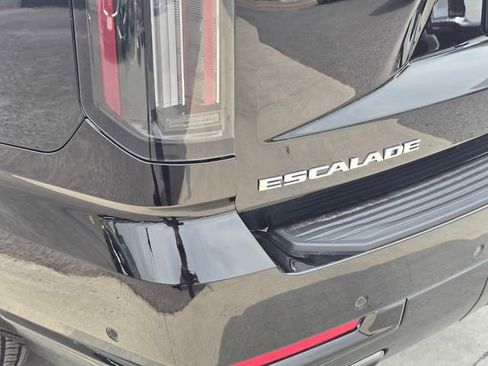 New 2026 Cadillac Escalade Sport w/ Touring Package AWD/4WD image 11