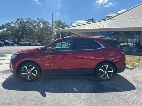 Used 2023 Chevrolet Equinox Premier FWD image 2