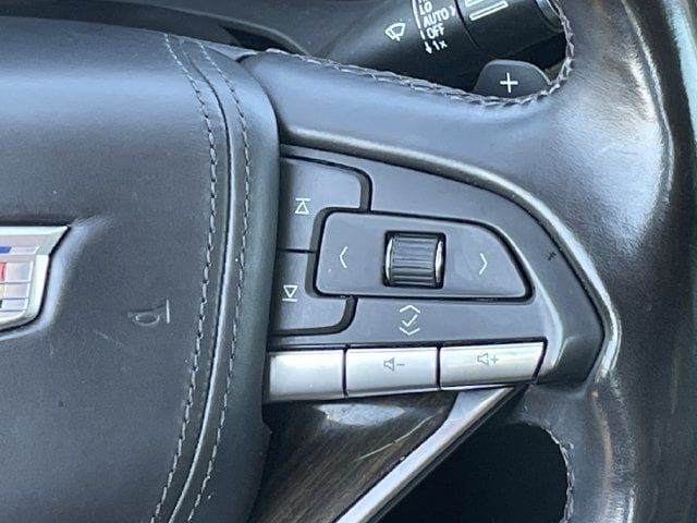 Used 2022 Cadillac XT6 Premium Luxury w/ Platinum Package AWD/4WD image 15