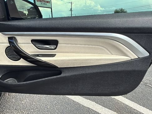 Used 2018 BMW 440i xDrive Convertible AWD/4WD image 21