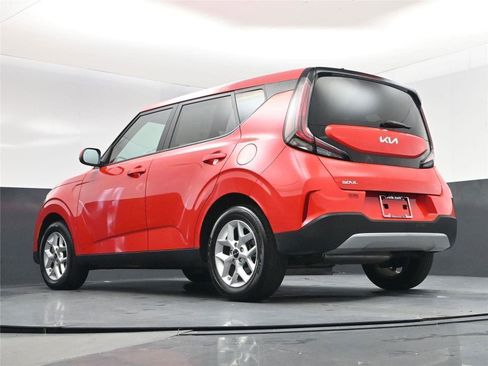 Used 2024 Kia Soul LX w/ Option Group 015 image 26