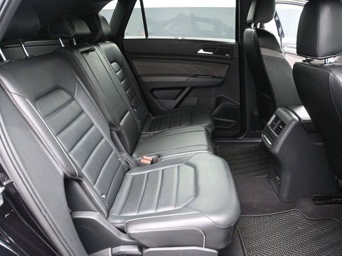 Used 2021 Volkswagen Atlas Cross Sport SEL Premium R-Line AWD/4WD image 20