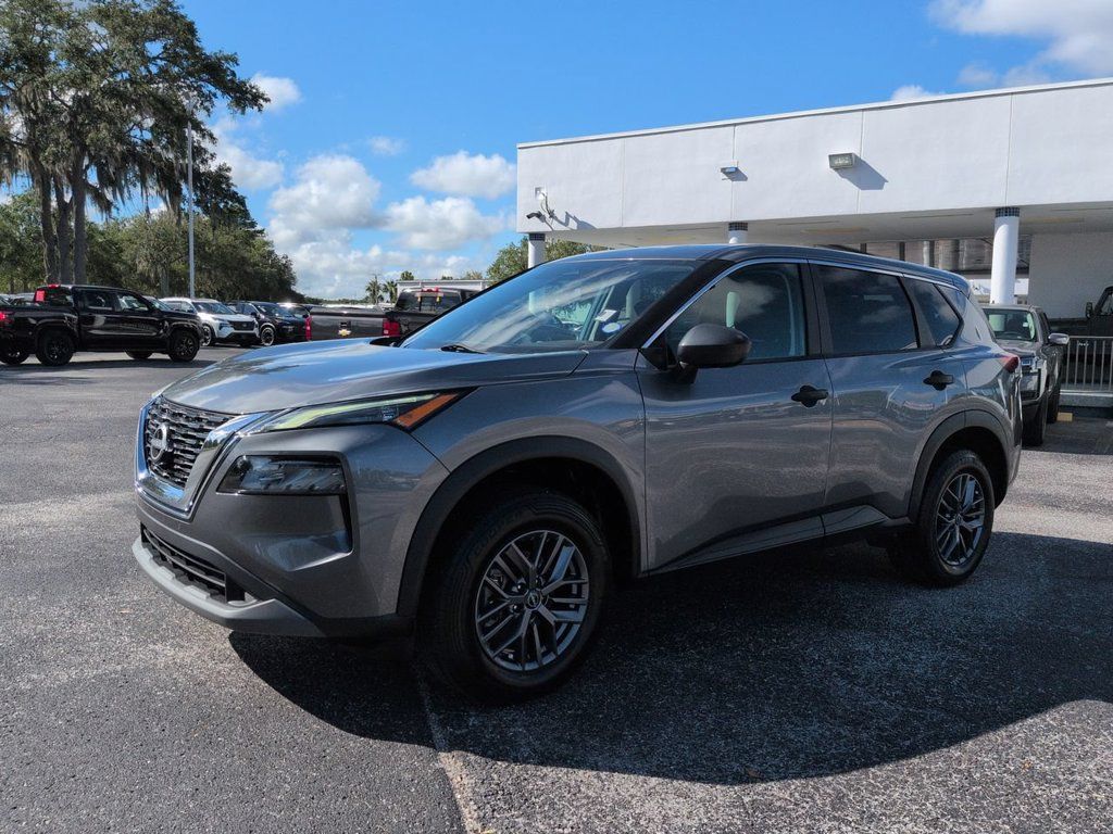 Certified 2023 Nissan Rogue S AWD/4WD image 8