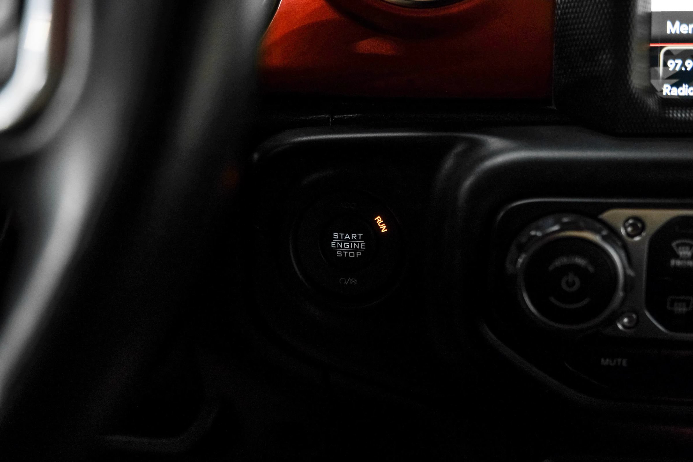 Used 2019 Jeep Wrangler Unlimited Rubicon AWD/4WD image 22