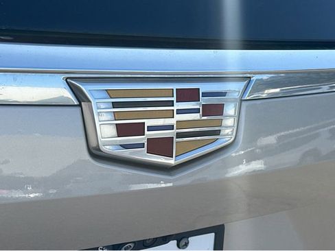 Used 2022 Cadillac Escalade Premium Luxury w/ Performance Package image 4