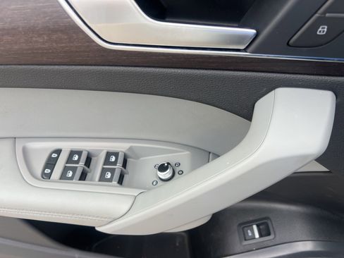 Used 2022 Audi Q5 2.0T Premium Plus image 25