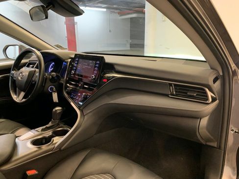 Used 2023 Toyota Camry SE FWD image 47