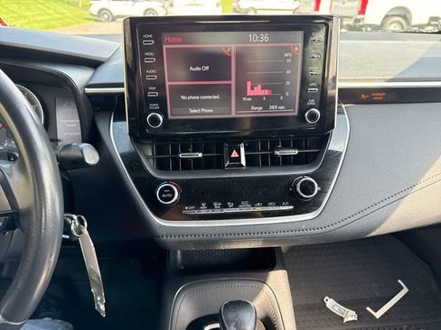 Used 2020 Toyota Corolla SE image 26