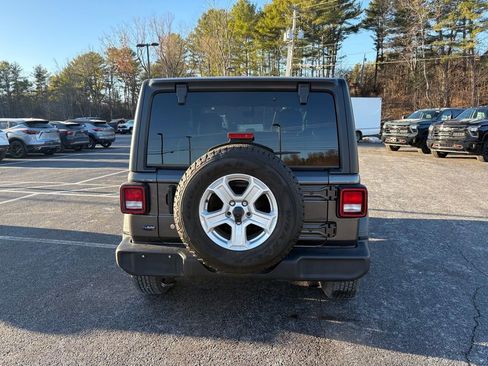 Used 2020 Jeep Wrangler Sport S image 5