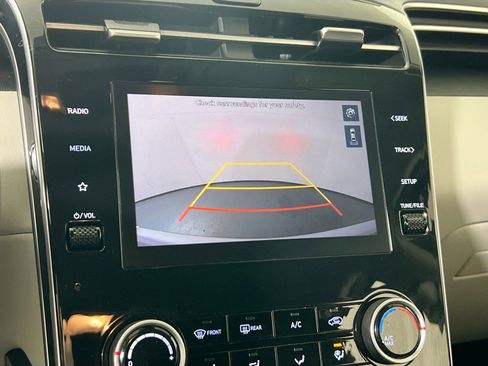 Used 2023 Hyundai Tucson SEL image 13