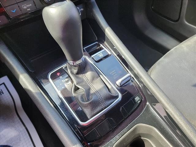 Used 2025 Jeep Compass Limited AWD/4WD image 23