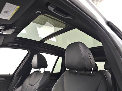 Used 2018 BMW X3 xDrive30i AWD/4WD image 16