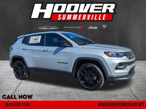 New 2026 Jeep Compass Latitude image 1