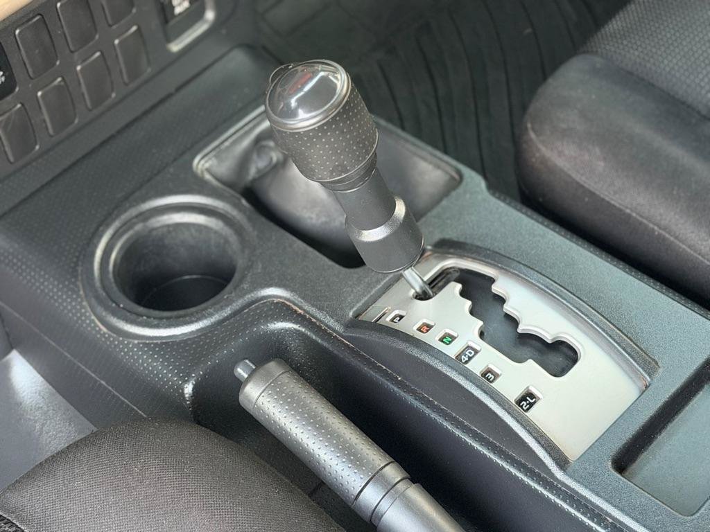 Used 2014 Toyota FJ Cruiser 4WD w/ Convenience Package image 18