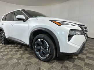 Used 2024 Nissan Rogue SV AWD/4WD video 2