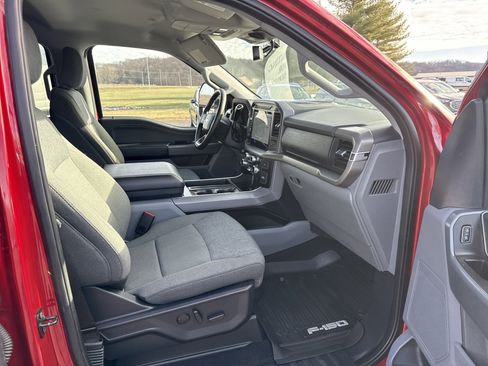 Used 2024 Ford F150 XLT w/ Equipment Group 302A MID image 30