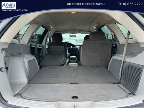 Used 2007 Chrysler Pacifica Touring FWD image 6