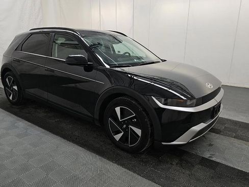 Used 2025 Hyundai Ioniq 5 SEL image 2
