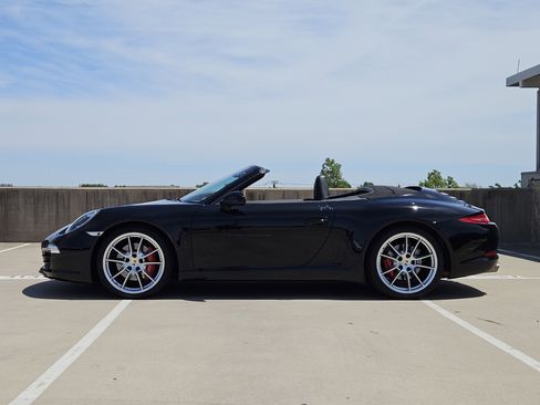 Used 2012 Porsche 911 Carrera S RWD image 2