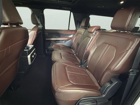 Used 2024 Ford Expedition Max Limited image 26