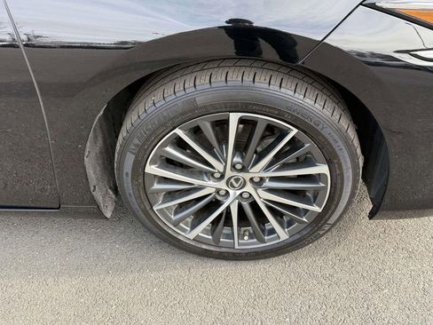 Used 2023 Lexus ES 350 Premium image 7